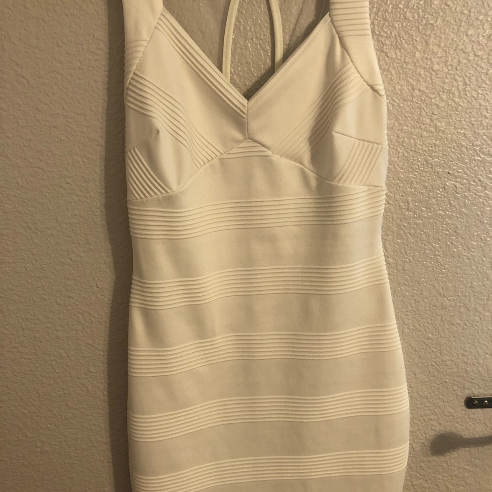 WHITE BODYCON DRESS